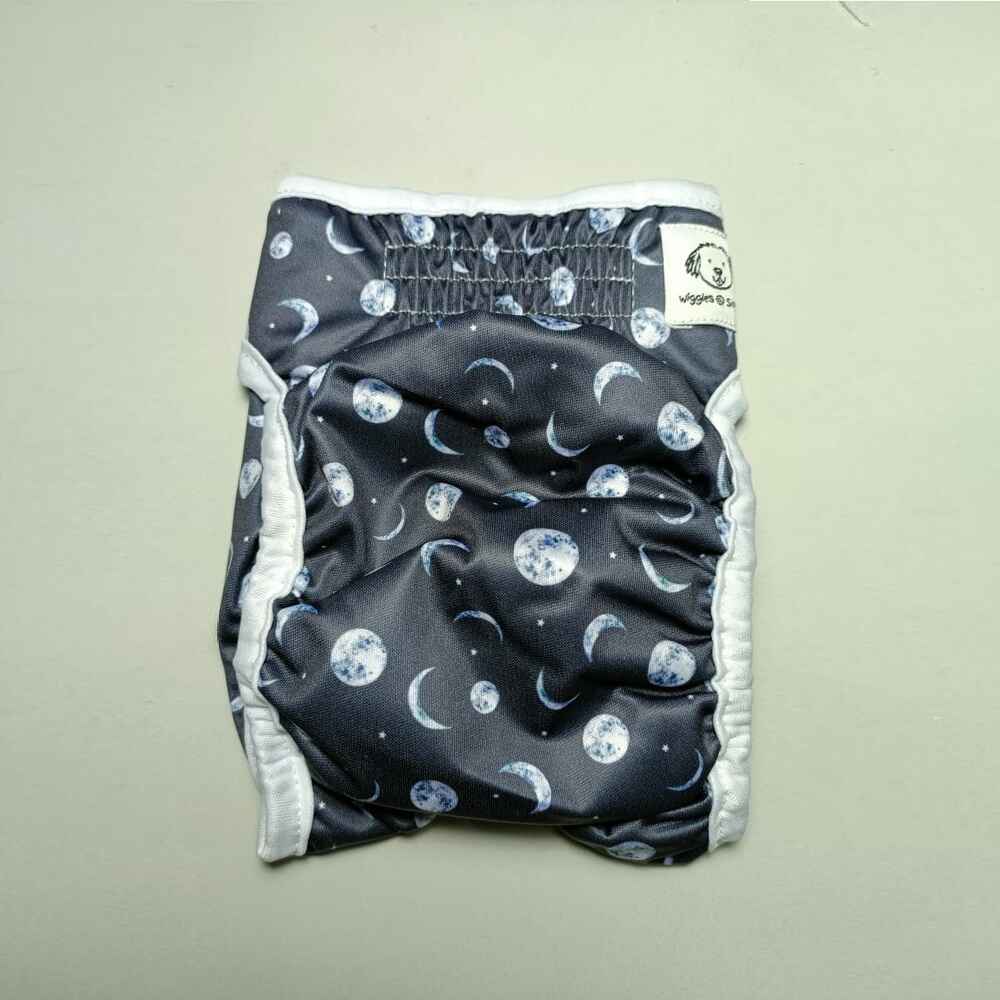 Wiggles Female Diapers Universe S